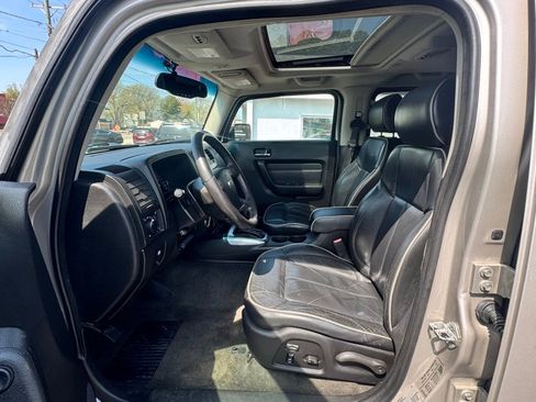 Used 2007 HUMMER H3 AWD/4WD image 14