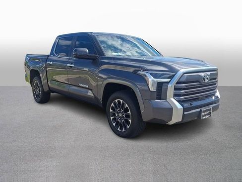 Used 2026 Toyota Tundra Limited AWD/4WD image 3