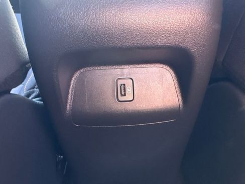 Used 2022 Nissan Sentra SR w/ Electronics Package image 18