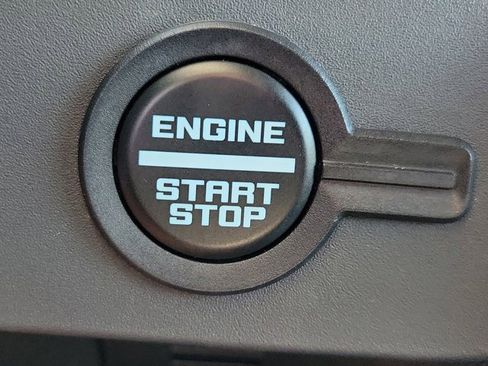 Certified 2025 Ford Bronco Big Bend image 28