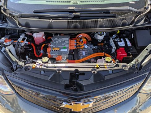 Used 2020 Chevrolet Bolt LT image 29