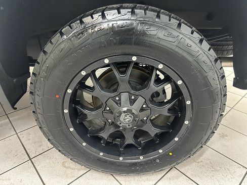 Certified 2022 Chevrolet Silverado 1500 RST image 19