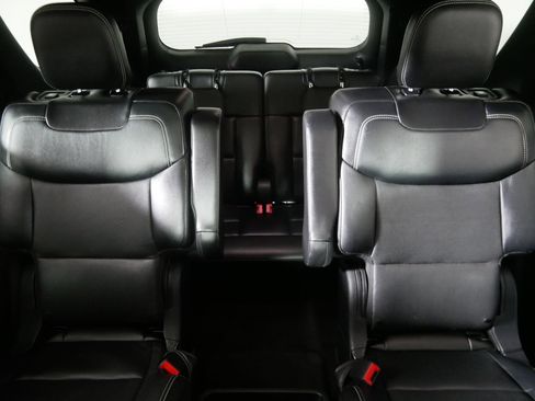 Used 2020 Ford Explorer ST w/ Premium Technology Package image 13