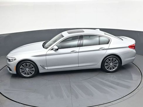 Used 2019 BMW 530i xDrive w/ Convenience Package AWD/4WD image 31