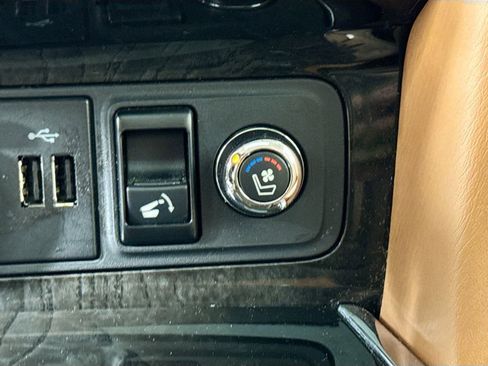 Used 2018 INFINITI QX80 4WD w/ Deluxe Technology Package image 26