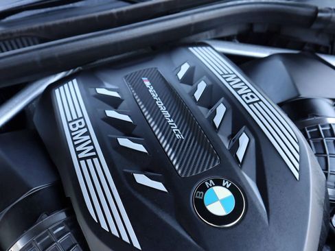 Used 2023 BMW X5 M50i w/ Executive Package image 21