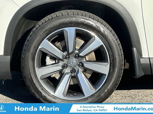 Used 2023 Honda Pilot Elite image 36