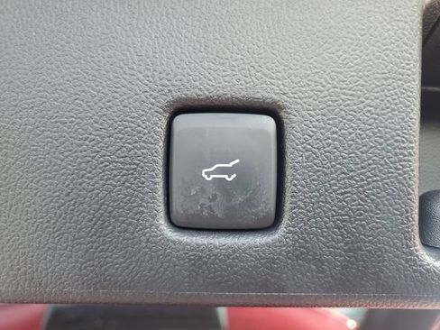 Used 2023 Ford Escape ST-Line AWD/4WD image 27