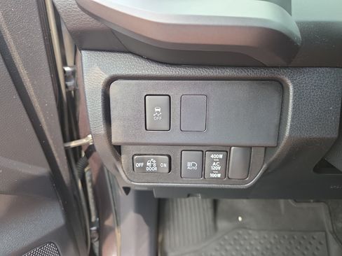 Certified 2021 Toyota Tacoma TRD Sport AWD/4WD image 28