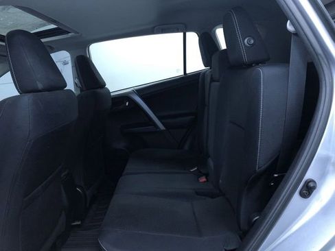 Used 2016 Toyota RAV4 XLE image 20