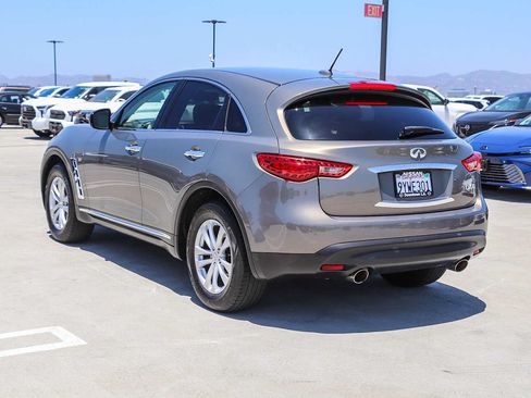Used 2016 INFINITI QX70 2WD image 8