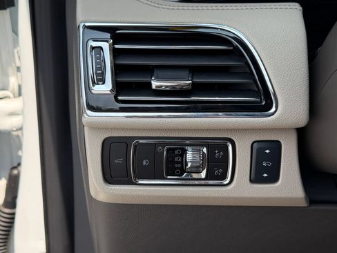 Certified 2023 Lincoln Navigator L Reserve AWD/4WD image 44