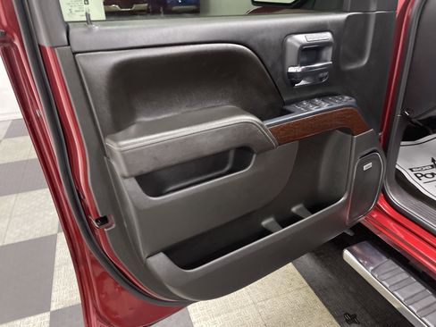 Used 2017 GMC Sierra 1500 SLT w/ SLT Premium Package image 10