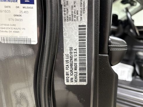 Used 2022 Jeep Grand Cherokee Limited image 28