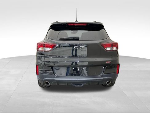 Used 2022 Chevrolet TrailBlazer RS w/ Sun and Liftgate Package FWD image 4