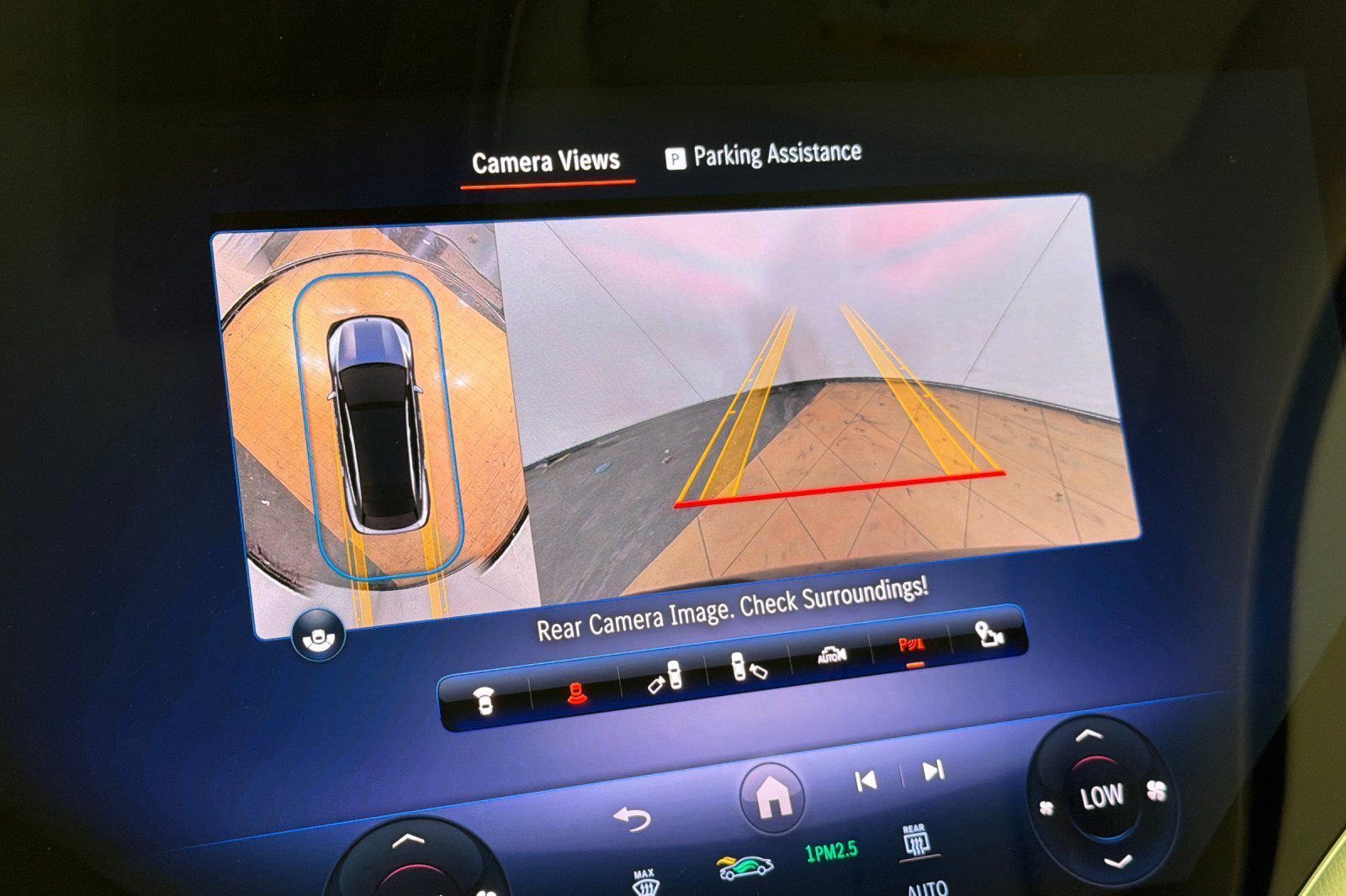 Used 2024 Mercedes-Benz EQS 450+ SUV image 18