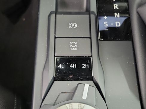 Used 2026 Toyota Tacoma TRD Off-Road AWD/4WD image 30