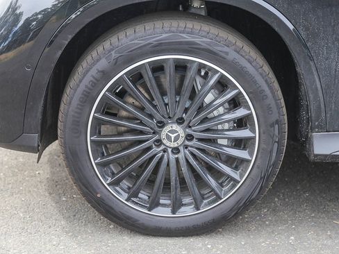 New 2026 Mercedes-Benz GLC 300 4MATIC image 9