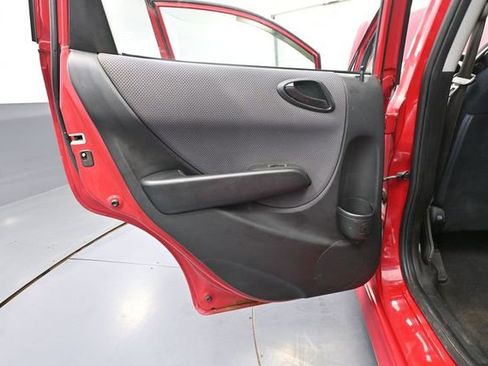 Used 2007 Honda Fit Sport image 30