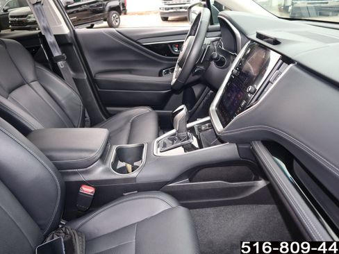 Used 2020 Subaru Outback Limited AWD/4WD image 25