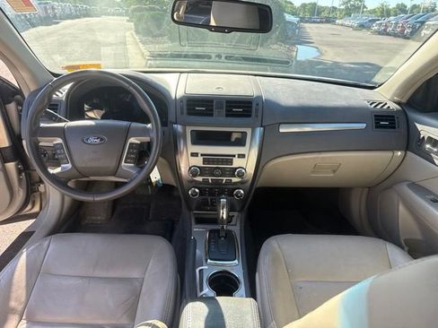 Used 2010 Ford Fusion SEL FWD image 24