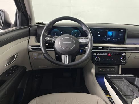 Certified 2025 Hyundai Tucson SEL AWD/4WD image 15