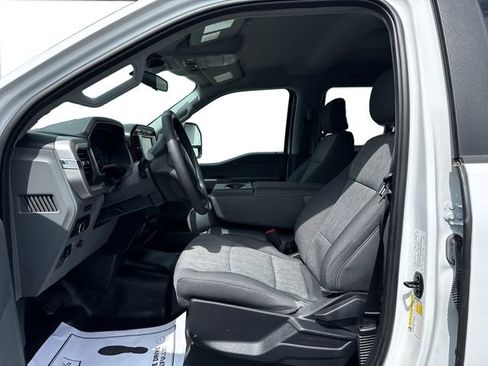 Used 2023 Ford F150 XL w/ Trailer Tow Package image 10