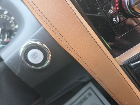 Used 2023 INFINITI QX80 Sensory w/ All-Season Package image 40