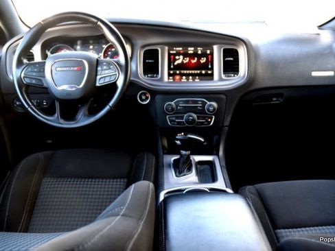 Used 2023 Dodge Charger SXT image 11