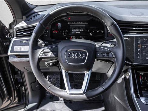 Used 2025 Audi Q7 3.0T Premium Plus AWD/4WD image 13
