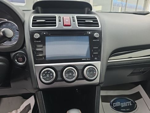 Used 2017 Subaru Crosstrek 2.0i Limited image 11