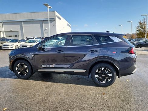 New 2026 Kia Sportage LX image 7