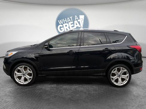 Used 2019 Ford Escape Titanium image 7
