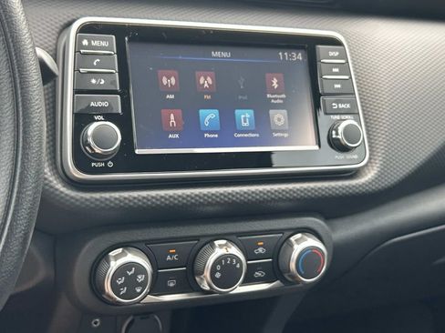 Certified 2025 Nissan Kicks Play S FWD image 33