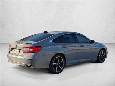 Used 2022 Honda Accord Sport image 4
