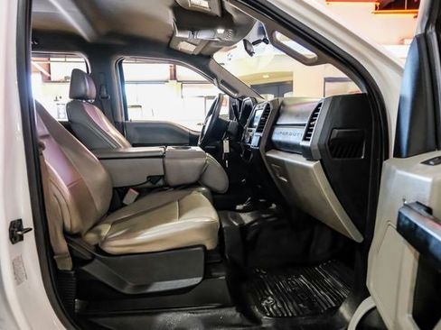 Used 2017 Ford F350 XL w/ Power Equipment Group image 30