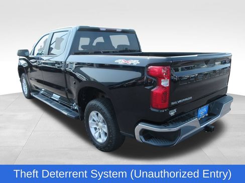 Used 2019 Chevrolet Silverado 1500 LT w/ All-Star Edition AWD/4WD image 3