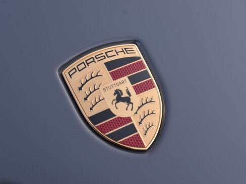 Certified 2025 Porsche 911 Carrera image 18