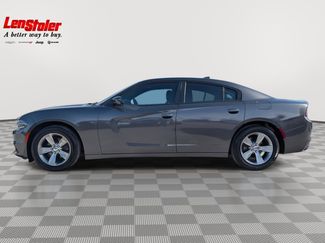 Used 2016 Dodge Charger SXT video 2