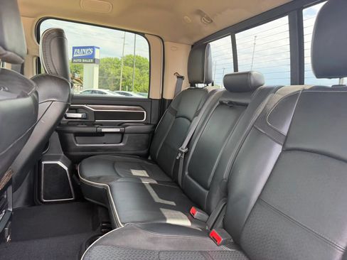 Used 2019 RAM 2500 Laramie w/ Cold Weather Group AWD/4WD image 39