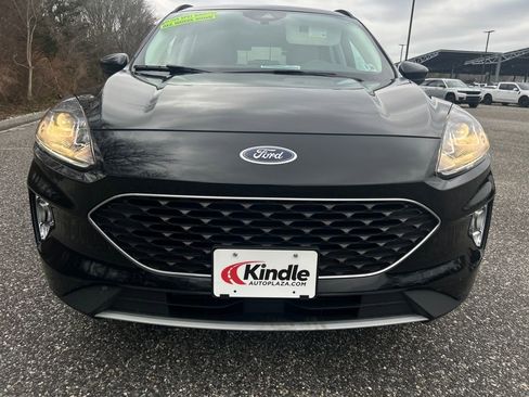 Used 2022 Ford Escape SEL image 2
