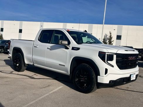 Certified 2025 GMC Sierra 1500 Elevation image 3