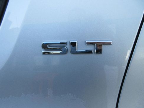 Certified 2017 GMC Acadia SLT image 10