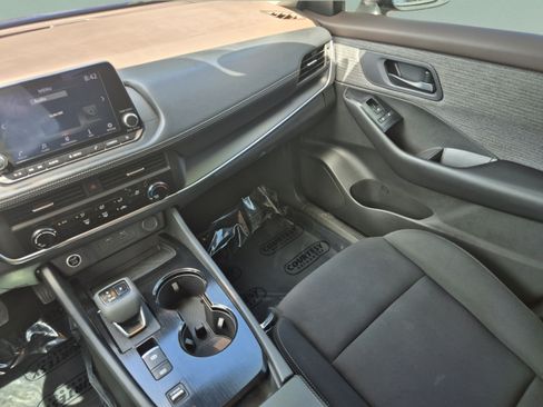 Certified 2023 Nissan Rogue S FWD image 15