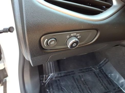 Used 2023 Chevrolet Malibu LS w/ Driver Confidence Package FWD image 12