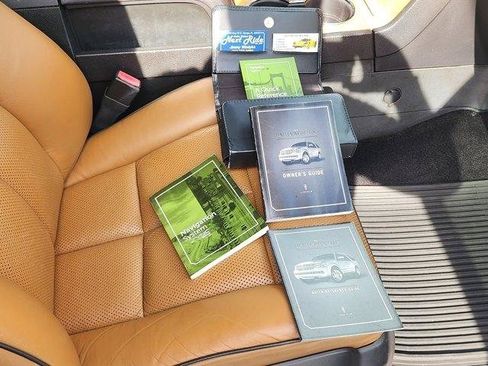 Used 2012 Lincoln Navigator 2WD image 27