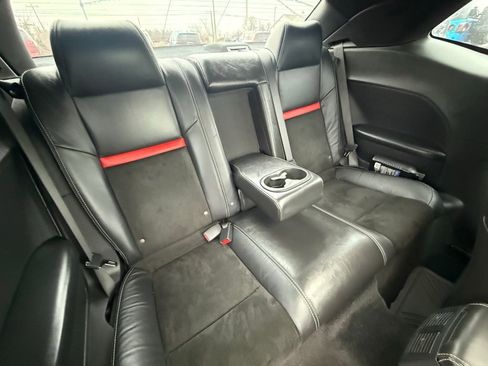 Used 2010 Dodge Challenger SRT8 w/ SRT Option Group II image 32