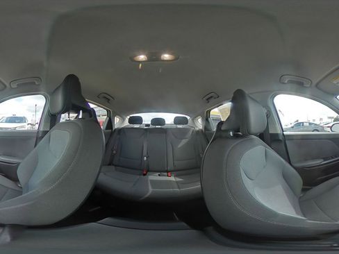 Used 2025 Kia K4 FWD image 41