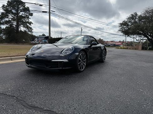 Used 2015 Porsche 911 Carrera S image 9