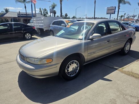 Used 2002 Buick Century Custom w/ Western Region Pkg FWD image 6